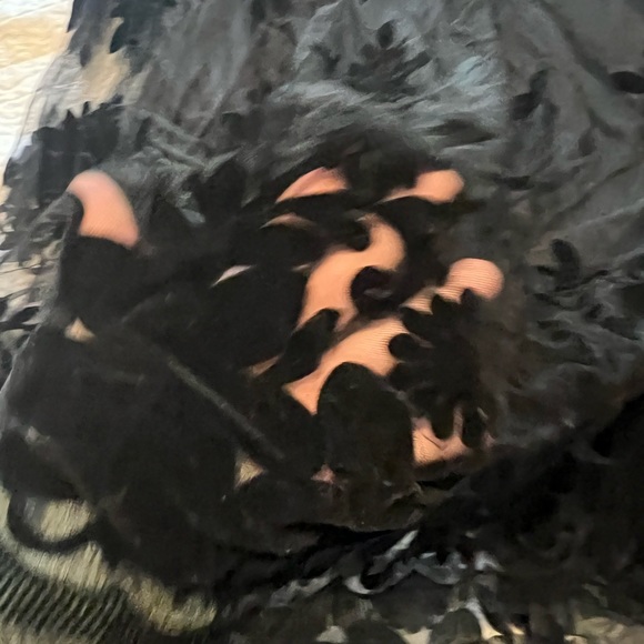 Black Velvet Flow Dress Windsor - Picture 8 of 9